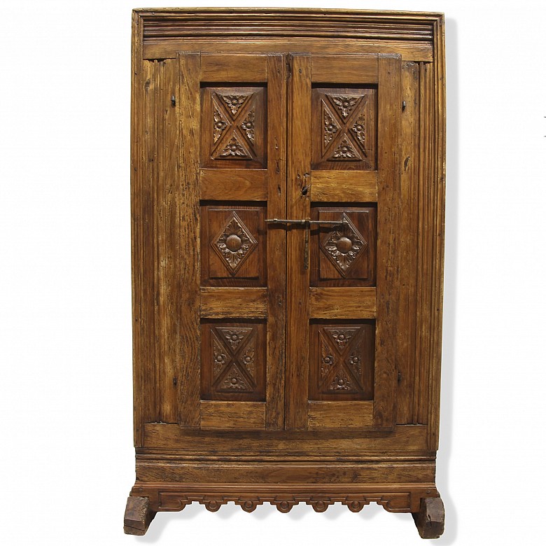 Rustic wooden closet, 20th century