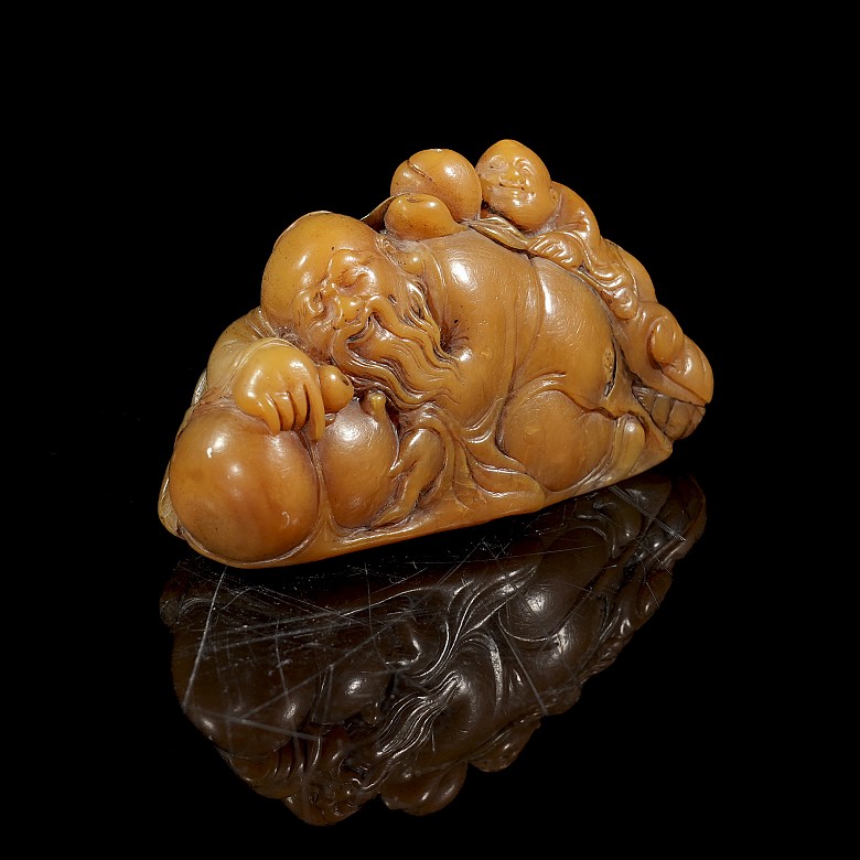 Shoushan ‘Elder and Child’ figurine, Qing dynasty