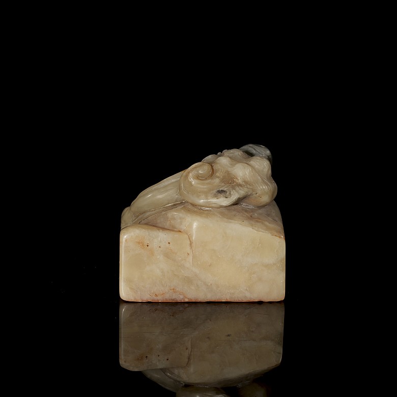 Shoushan stone ‘Animal’ seal, Qing dynasty