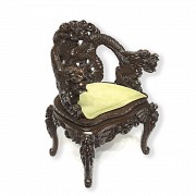 Chinese carved wooden armchair, 20th century - 2