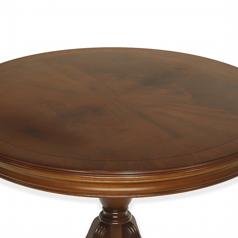 Round mahogany table - 4