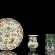 Three pieces of enamelled porcelain, 19th-20th century