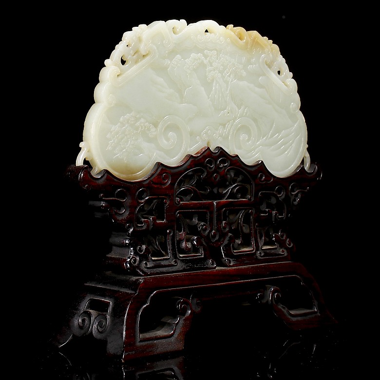 White jade panel with pedestal, Qing dynasty