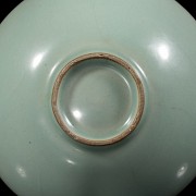 Celadon porcelain bowl, Southern Song Dynasty