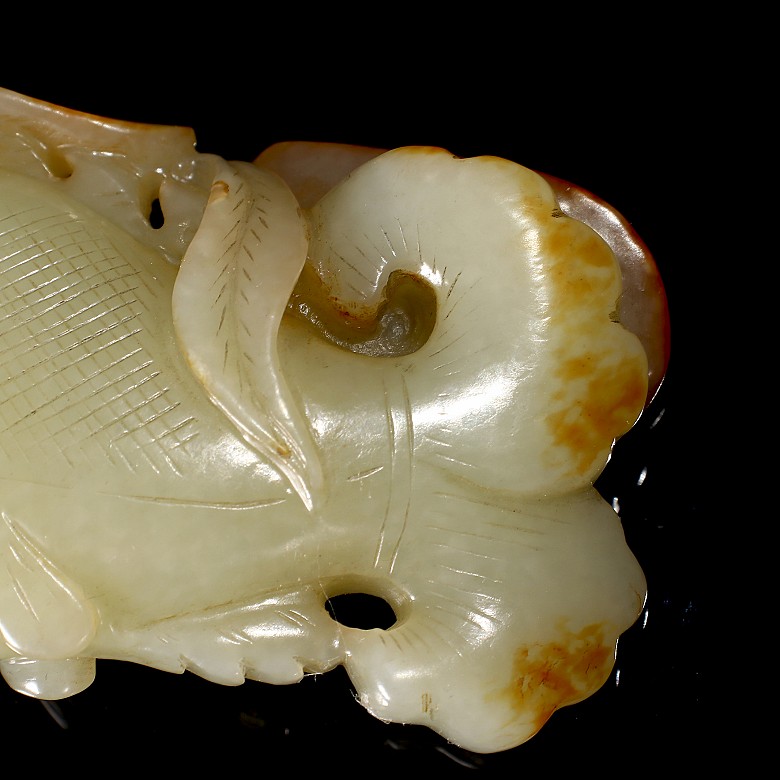 Hetian jade figure “Fish”, Qing dynasty