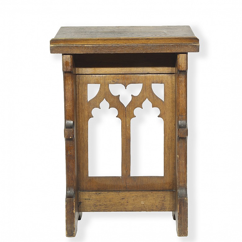 Gothic carved wooden lectern, 20th century - 3