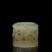 Jade ring with horses, Ming-Qing dynasty