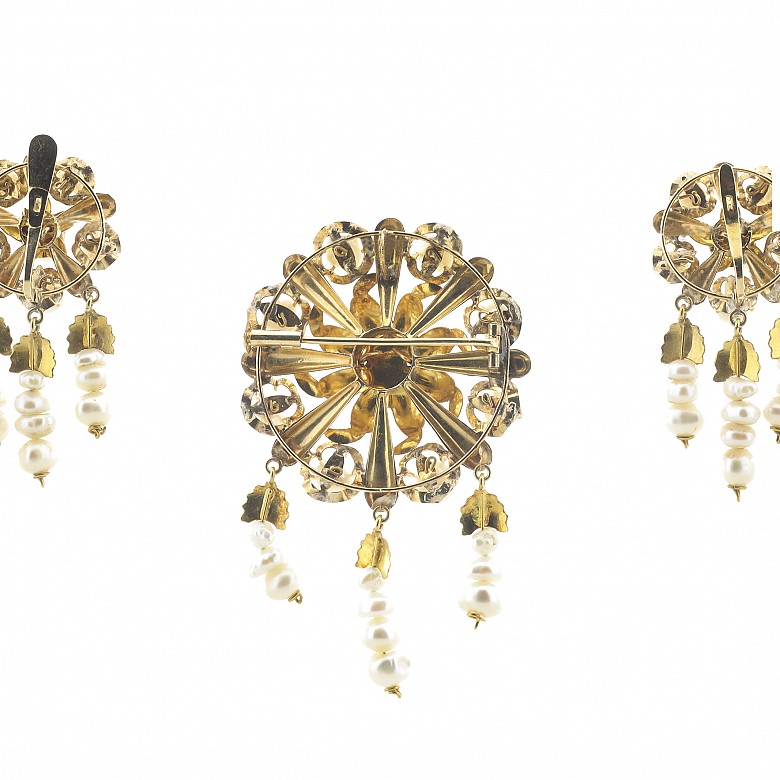 Set of earrings and brooch fallera, 18 k gold