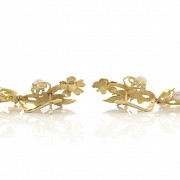 18k yellow gold flower and cluster earrings