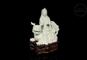 Porcelain figurine ‘Manjushri on foo dog’, Qing Dynasty