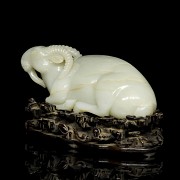 Carved jade figurine “Ram” with wooden base, Qing dynasty