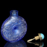 Glass snuff bottle ‘Fishes’, 20th century - 4