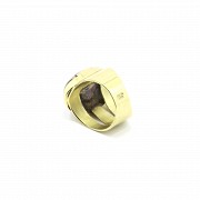 Anillo de oro amarillo 18k con un ágata