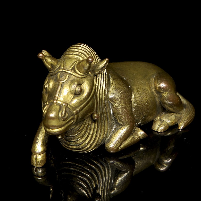 Gilt-bronze figure ‘Ox’, Qing dynasty