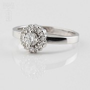 Rose 18k white gold and diamond ring 0.37cts