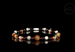 Agate and liuli bead necklace, Qing dynasty