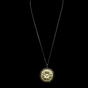 Yellow gold ‘Mother’ medallion