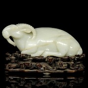 Carved jade figurine “Ram” with wooden base, Qing dynasty