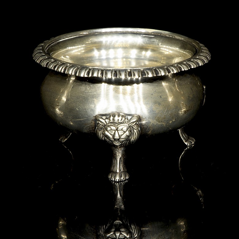 Set of three silver objects, 20th century