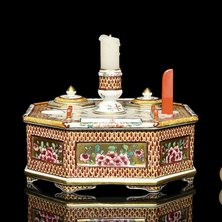 Octagonal porcelain writing desk, France, 19th-20th century