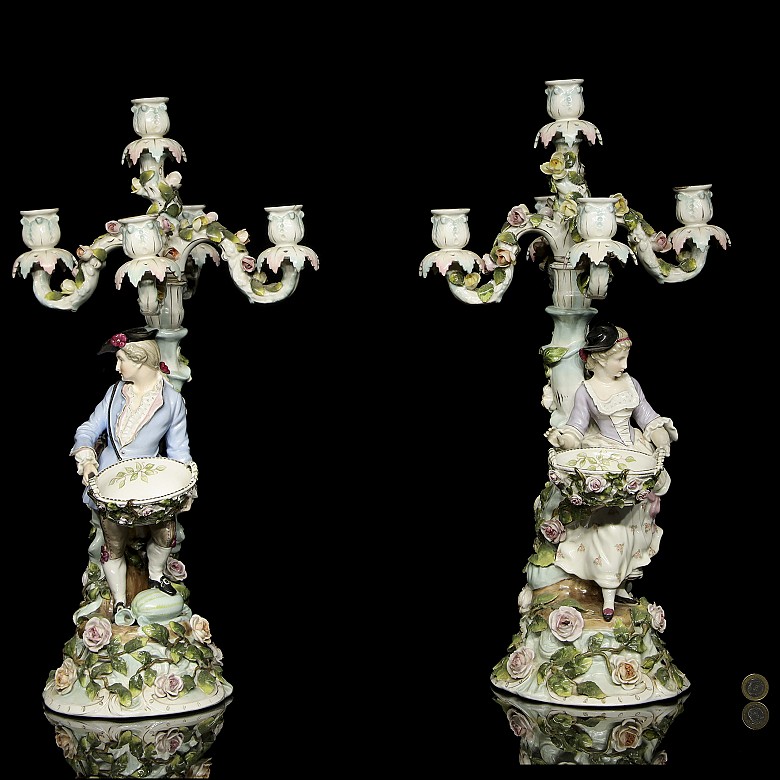 Alfred Voigt, Sitzendorf (1887-1900), Pair of Candlesticks, 19th century