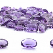 Lot of oval cut amethysts from 6 to 9 cts per piece