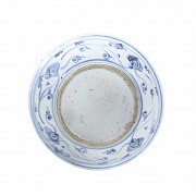 Glazed and decorated ceramic dish in blue, Ming dynasty