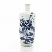 A chinese porcelain vase, blue and white, 20th century