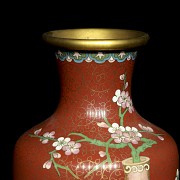 Red cloisonné vase, 20th century