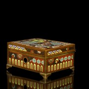 Pequeña caja de cloisonné, Asia, S.XX