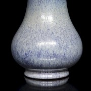 Flambé-glazed ceramic vase, with Yongzheng seal