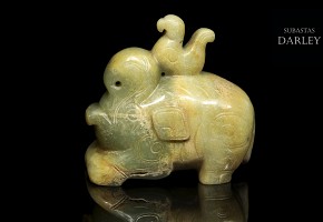 Carved jade figure ‘Mythical Beast’, Western Zhou Dynasty