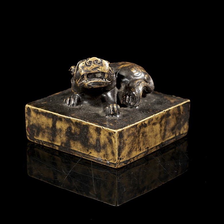 Bronze seal ‘Mythical Beast’, Qing dynasty