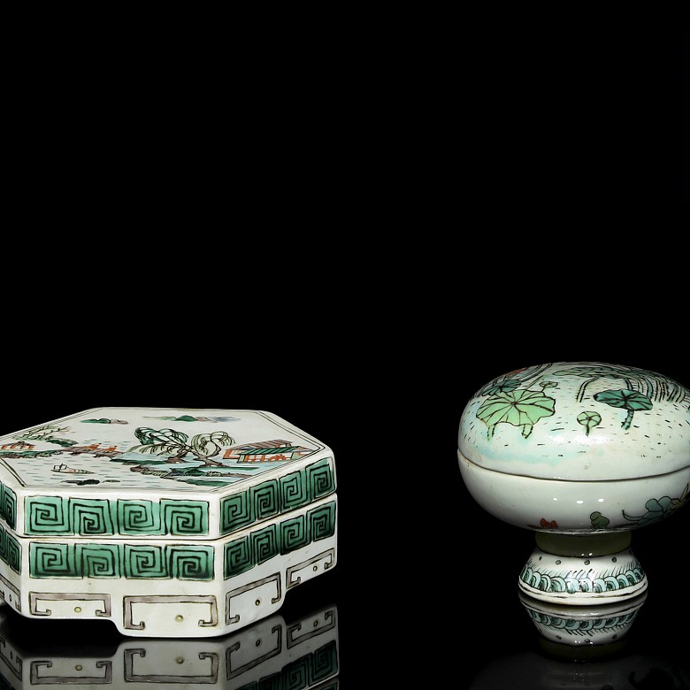 Enamelled porcelain boxes, China, 20th century