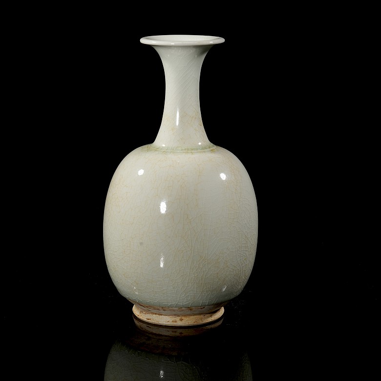 Glazed porcelain vase, Qing dynasty