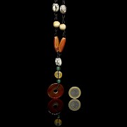 Beautiful agate and glass bead and ‘Dzi’ necklace, Qing dynasty