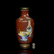 Red cloisonné vase, 20th century