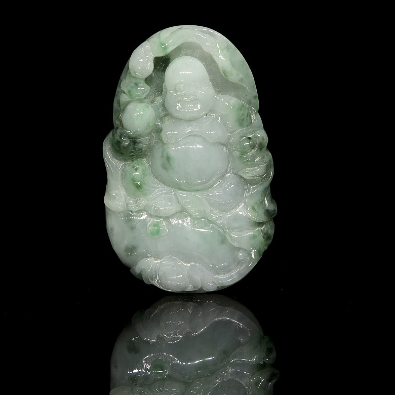 Natural jadeite ‘Buddha’ necklace, Qing dynasty