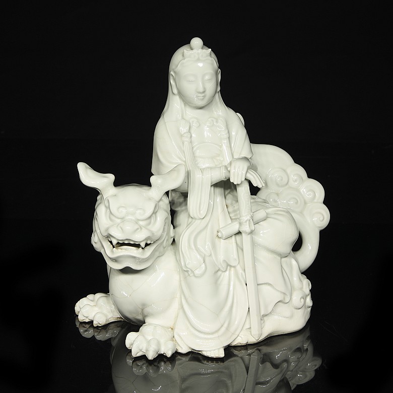 Porcelain figurine ‘Manjushri on foo dog’, Qing Dynasty