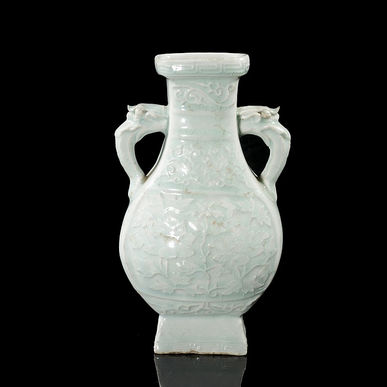 Celadon glazed ceramic vase ‘Lotuses’, Song style