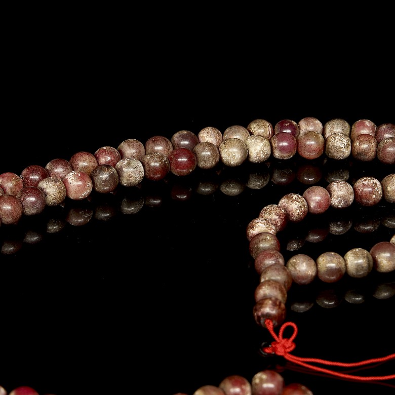 Necklace of 108 jade beads, Ming dynasty - 3