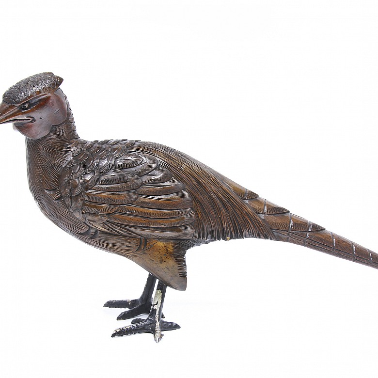 Carved oak pheasant, Germany, late 19th century