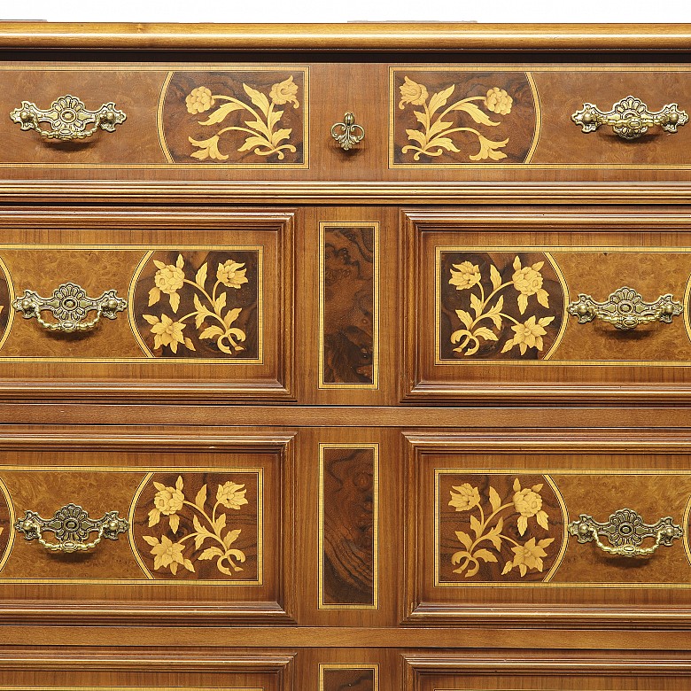 Dutch walnut marquetry furniture - 1