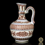 Chinese enameled porcelain pitcher, 20th century