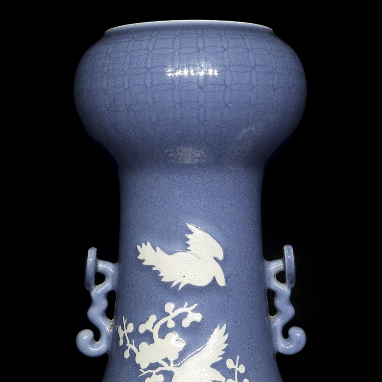 Pair of ‘Birds on Branch’ vases, Qing dynasty - 4