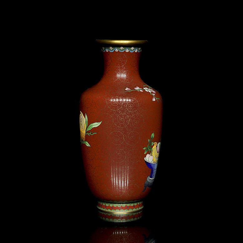 Red cloisonné vase, 20th century