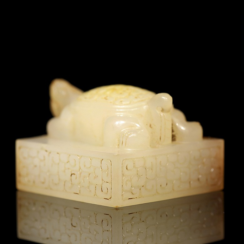 Jade seal with turtle, Western Han Dynasty