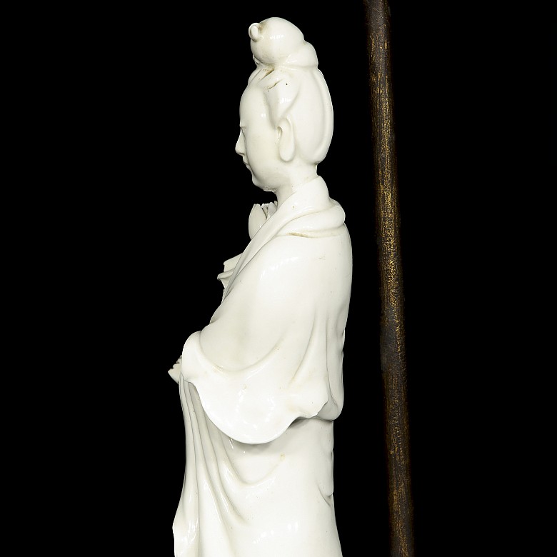 Lamp with porcelain figure 