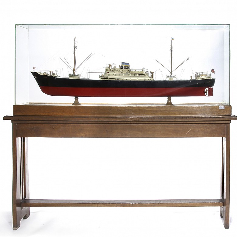 Christel Stührmann (act. 1899 - 1998) Model of the Dampfer 