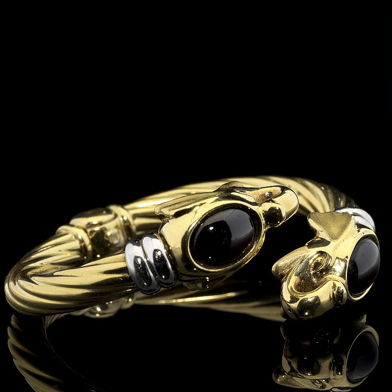 Bracelet ‘Elephants’ made of 18 kt yellow gold and stones